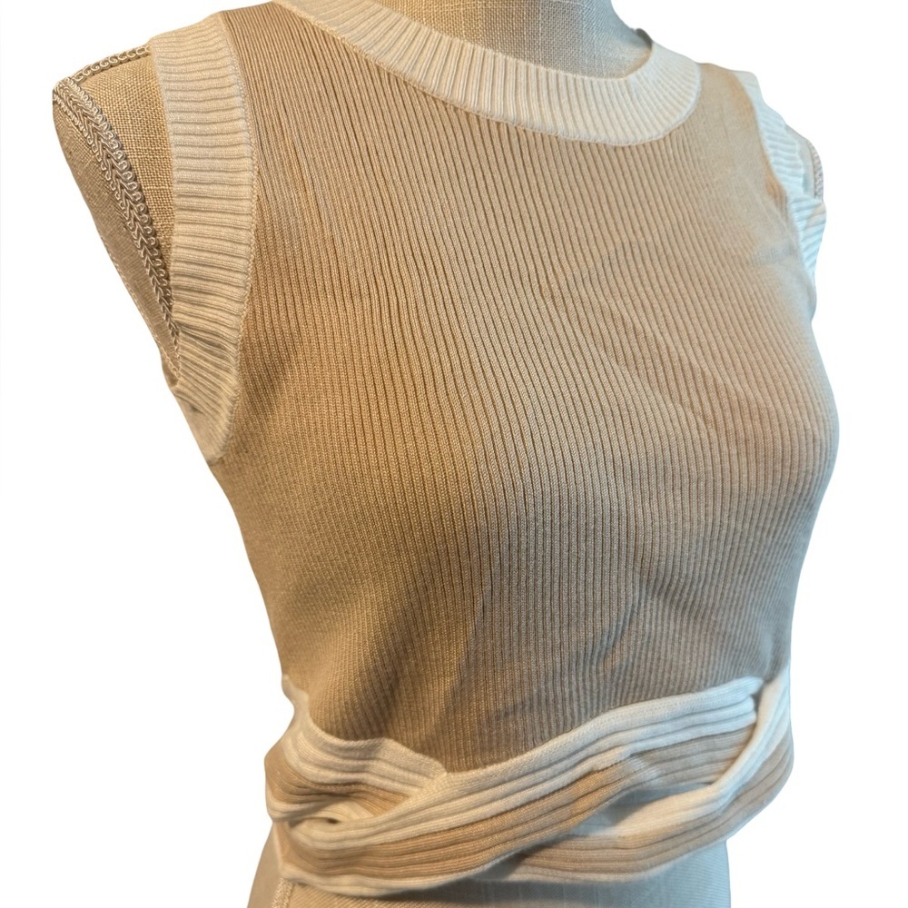 Molly Green Tan and Cream Sleeveless Cropped Top - Picture 4 of 8